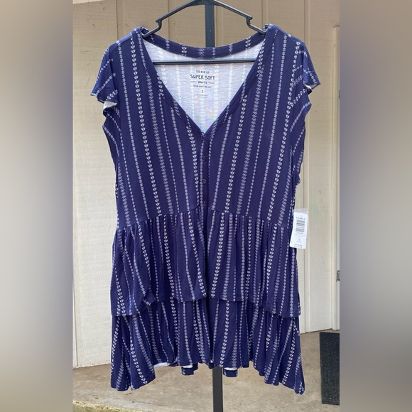 Size 1X Torrid Women’s Top Navy Blue Super Soft Knits - Picture 6 of 12